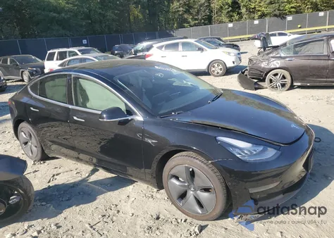 2020 Tesla Model 3 z USA, uszkodzony, nr VIN 5YJ3E1EA4LF783481
